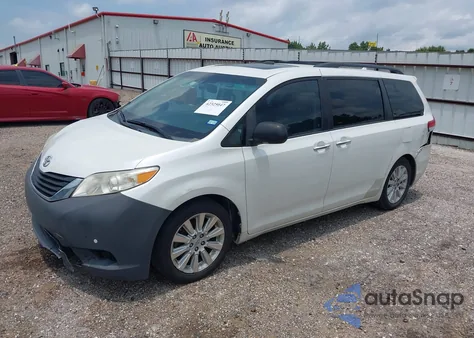 2012 Toyota Sienna Limited V6 7 Passenger/Xle V6 7 Passenger Auto Access Seat/Xle V6 8 Passenger from USA, damaged, VIN 5TDYK3DC3CS186962